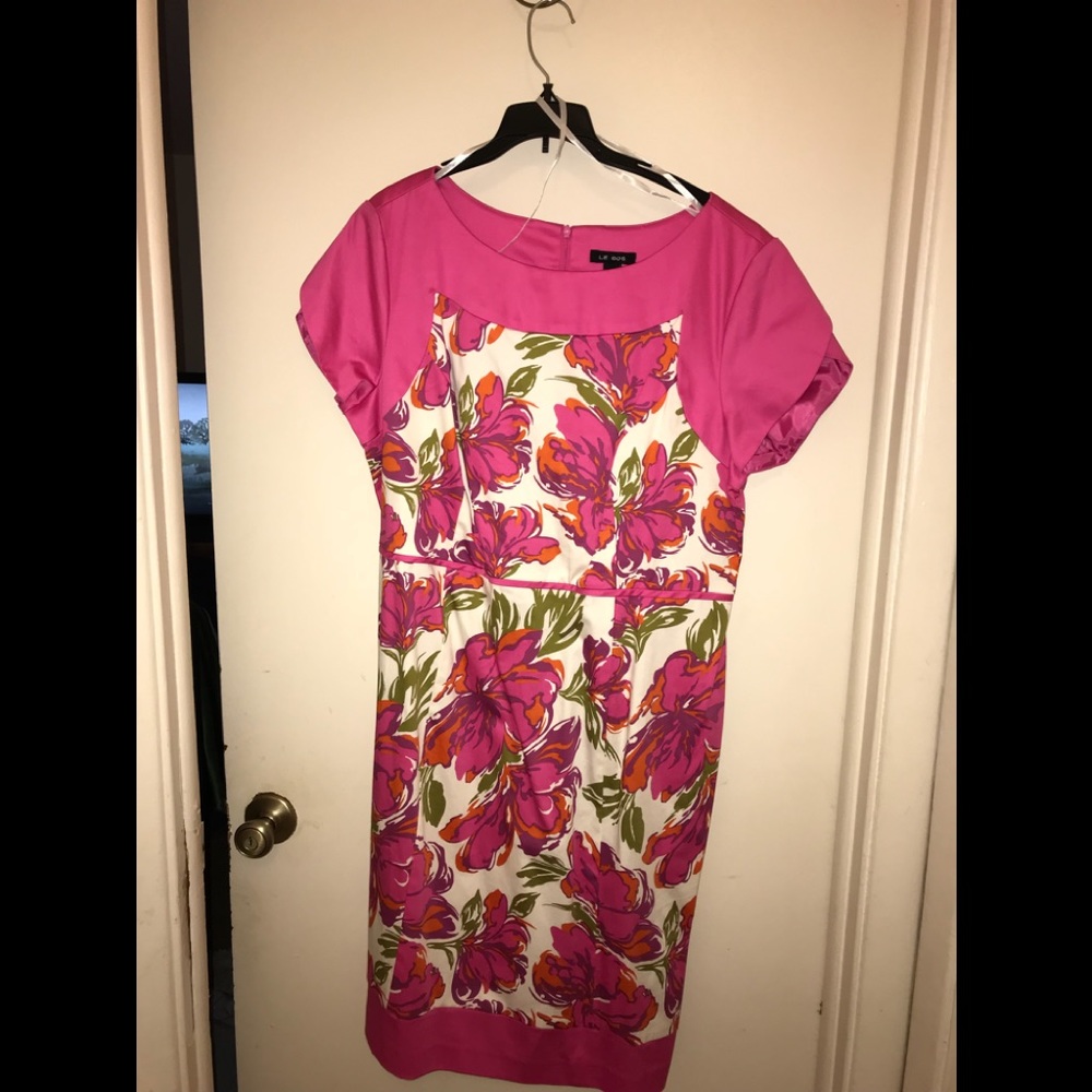 Floral pink dress